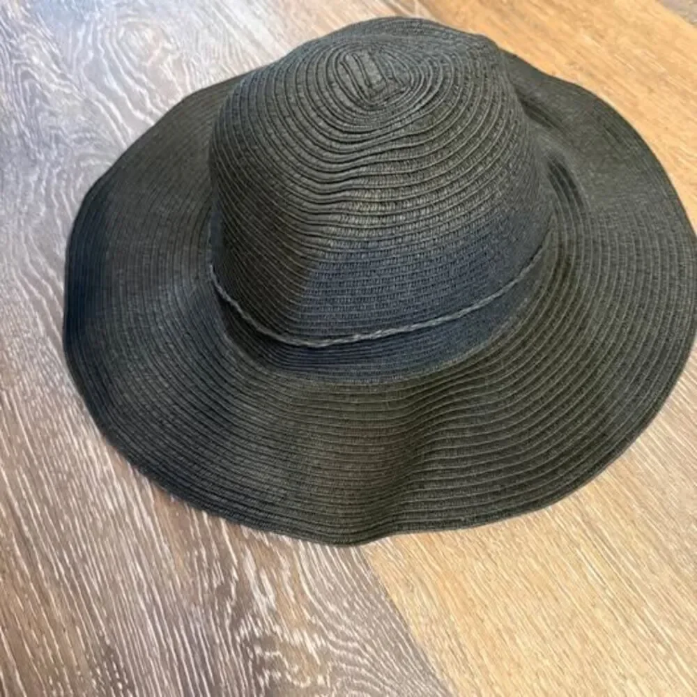 August Hat Company